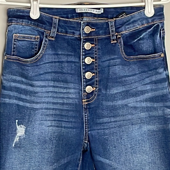 Celebrity Pink 5- Button Fly Factory Distressed Skinny Jeans- size 30 - Picture 3 of 11